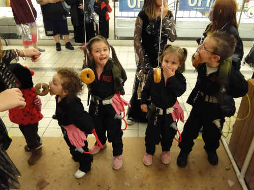 GHOSTBUSTERS HALLOWEEN BELKNAP MALL