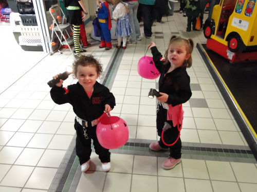 GHOSTBUSTERS HALLOWEEN BELKNAP MALL