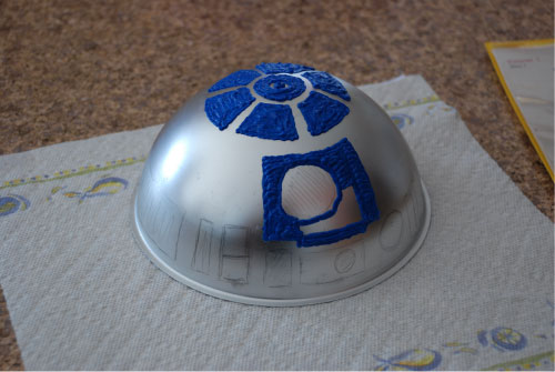 R2-D2 Birthday Cake