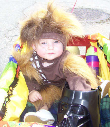 R2-D2 Belmont Old Home Day Parade