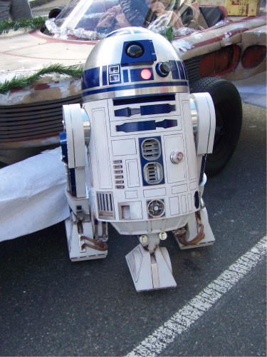 R2-D2 Brockton Holiday Parade