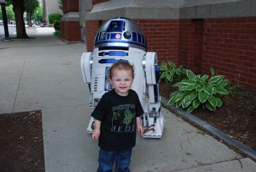 R2-D2 Granite State Comicon 2010