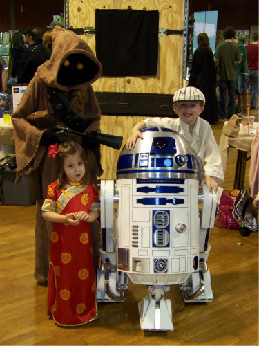 R2-D2 Granite State Comicon 2010