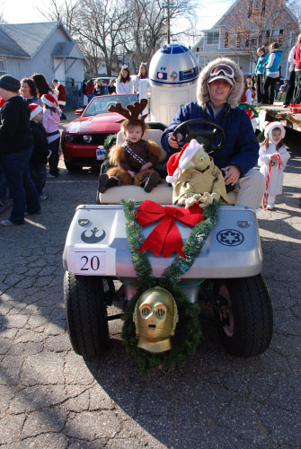 R2-D2 Laconia Holiday Parade 2009