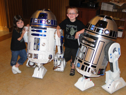 R2-D2 Shore Leave 32 2010