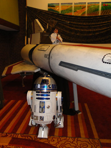 R2-D2 Shore Leave 32 2010