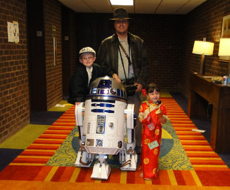 R2-D2 Shore Leave 32 2010