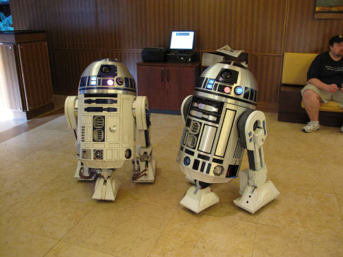 R2-D2 Shore Leave 32 2010