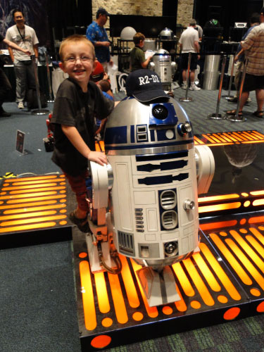 R2-D2 Star Wars Celebration V Builders Group 2010