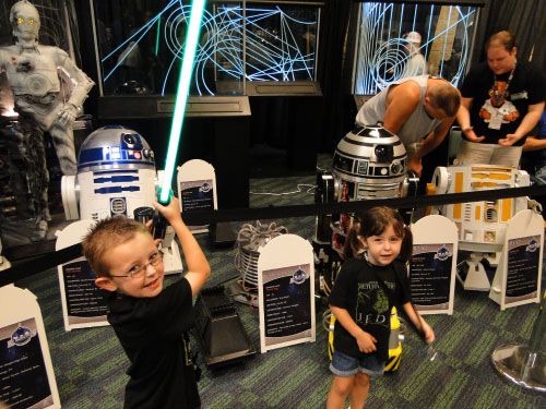 R2-D2 Star Wars Celebration V Builders Group 2010