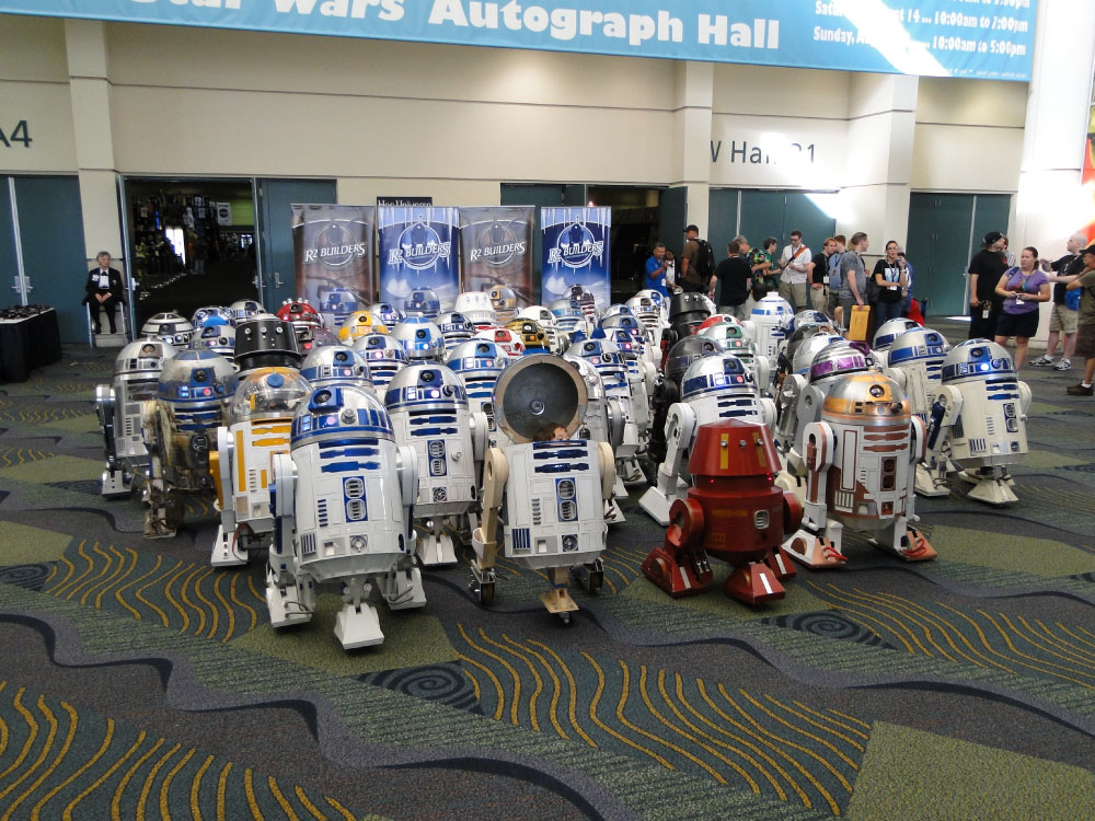 R2-D2 Star Wars Celebration V Builders Group 2010