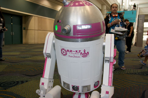 R2-D2 Star Wars Celebration V Builders Group 2010