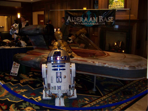 R2-D2 Supermegafest 2008