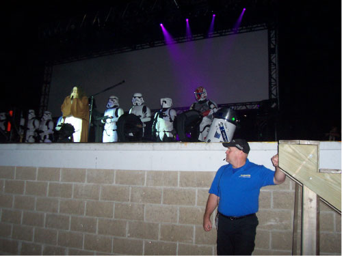 R2-D2 Weird Al Concert