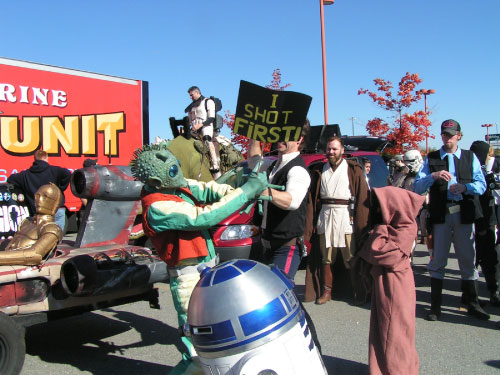 R2-D2 Woburn Halloween Parade