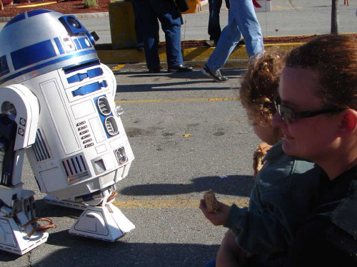 R2-D2 Woburn Halloween Parade