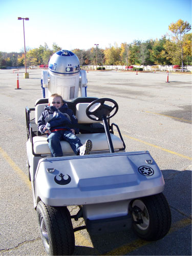 R2-D2 Woburn Parade 2009