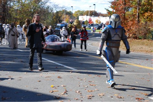 R2-D2 Woburn Parade 2010